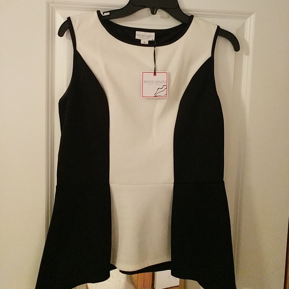 NWT Black and white peplum top